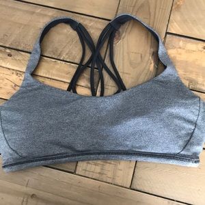 Lululemon sports bra